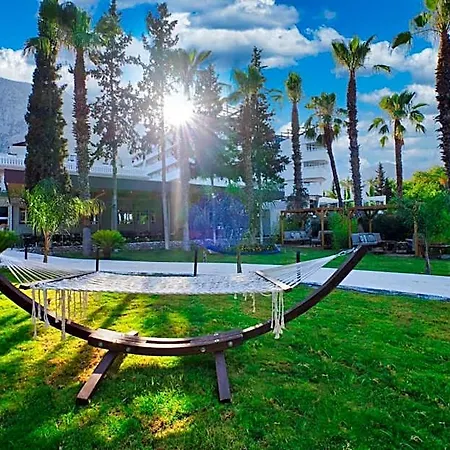 Hotel Rose Garden Premium